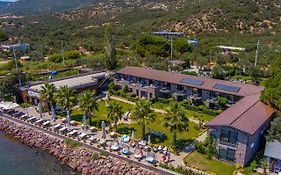 Assos Zeyti̇nhan Hotel